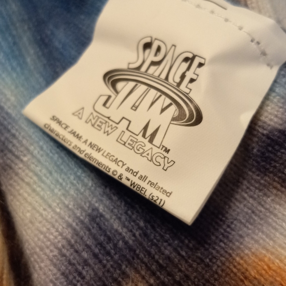 NWOT Space Jam A New Legacy SCARF. Cool Tie Dye with Fringe & Embroidered Logo - Picture 6 of 8